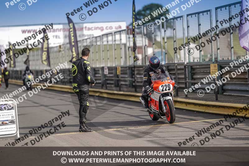 enduro digital images;event digital images;eventdigitalimages;mallory park;mallory park photographs;mallory park trackday;mallory park trackday photographs;no limits trackdays;peter wileman photography;racing digital images;trackday digital images;trackday photos